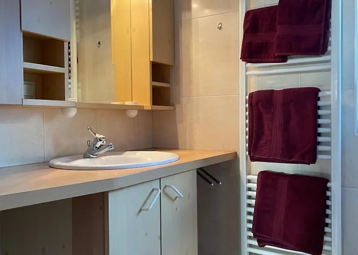 Haus Hofer Apartman *